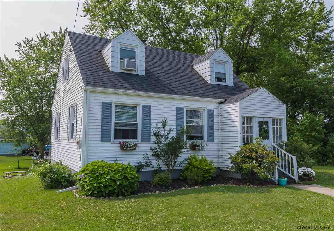 9 Woodrow Road Amsterdam, NY 12010 - Photo 26 of 34 Photo 26