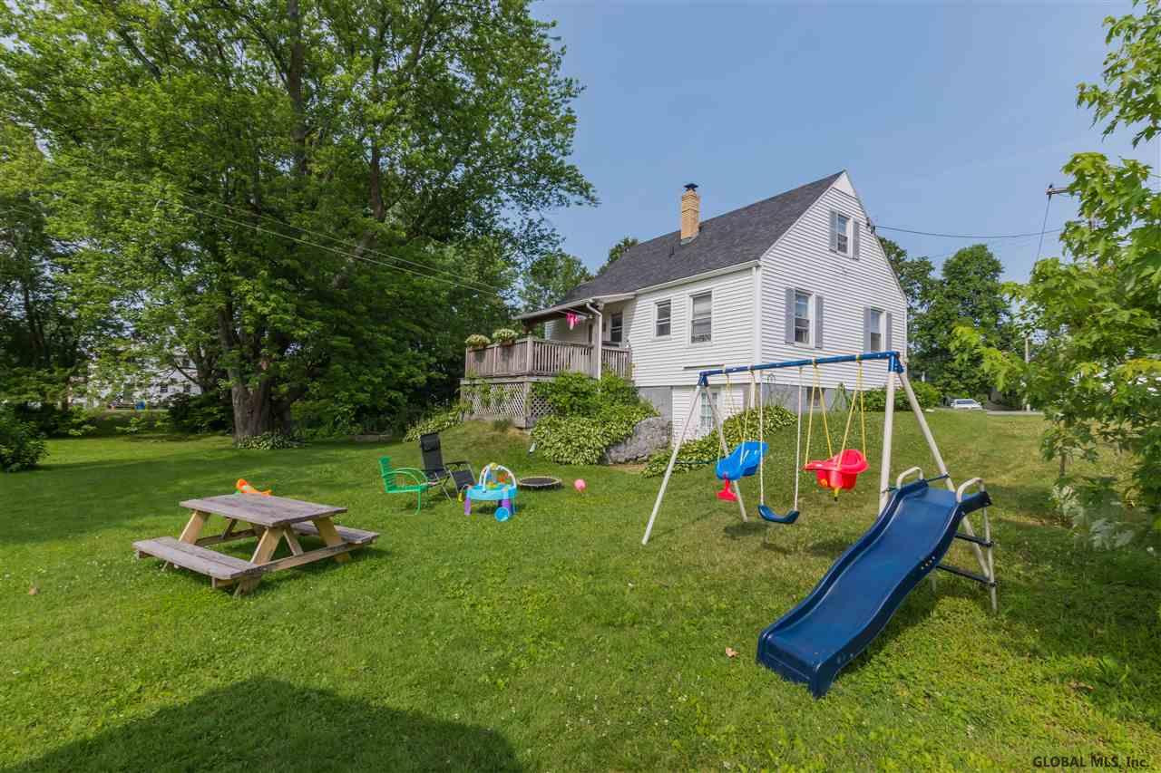 9 Woodrow Road Amsterdam, NY 12010 - Photo 29 of 34 Photo 30