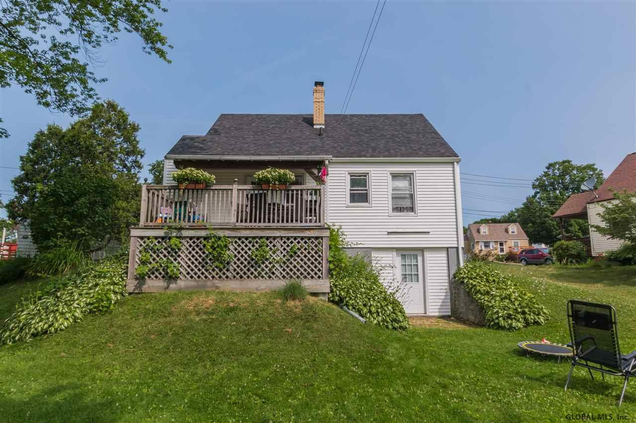 9 Woodrow Road Amsterdam, NY 12010 - Photo 31 of 34 Photo 32