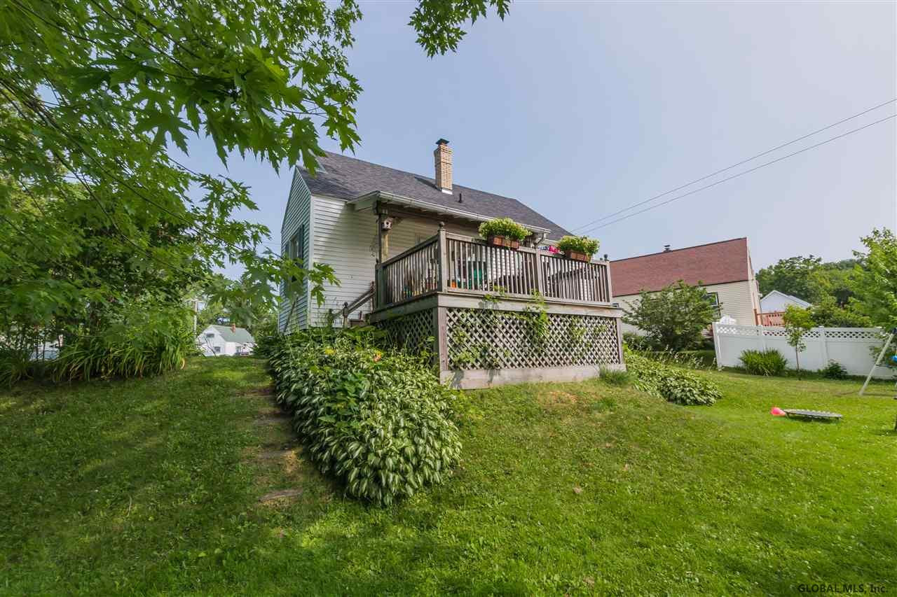9 Woodrow Road Amsterdam, NY 12010 - Photo 32 of 34 Photo 33