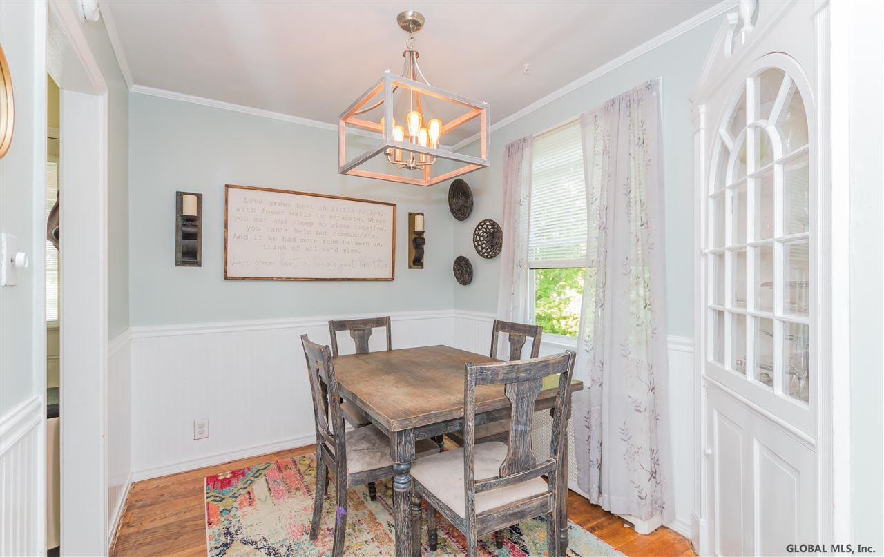 9 Woodrow Road Amsterdam, NY 12010 - Photo 6 of 34 Photo 6