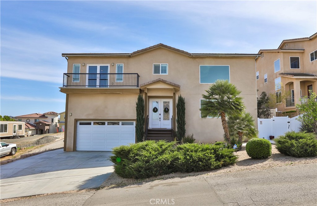 13083 Via Tuscany Riverside, CA 92503 - Photo 7 of 66 Gallery Image 7