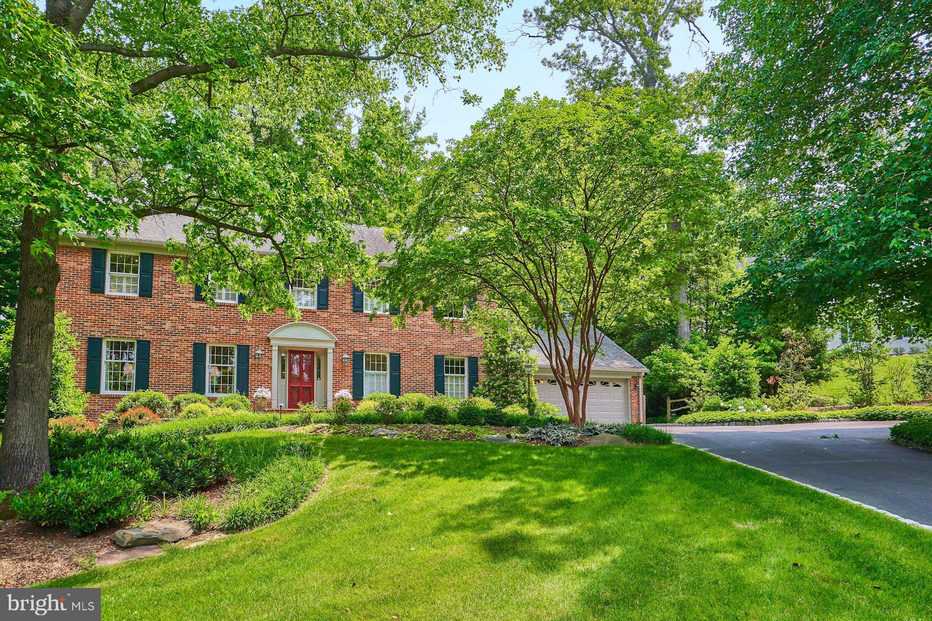 1235 Aldebaran Drive McLean, VA 22101 - Photo 2 of 71 4 Bedroom/4.5 Bathroom. Stunning inside and out!