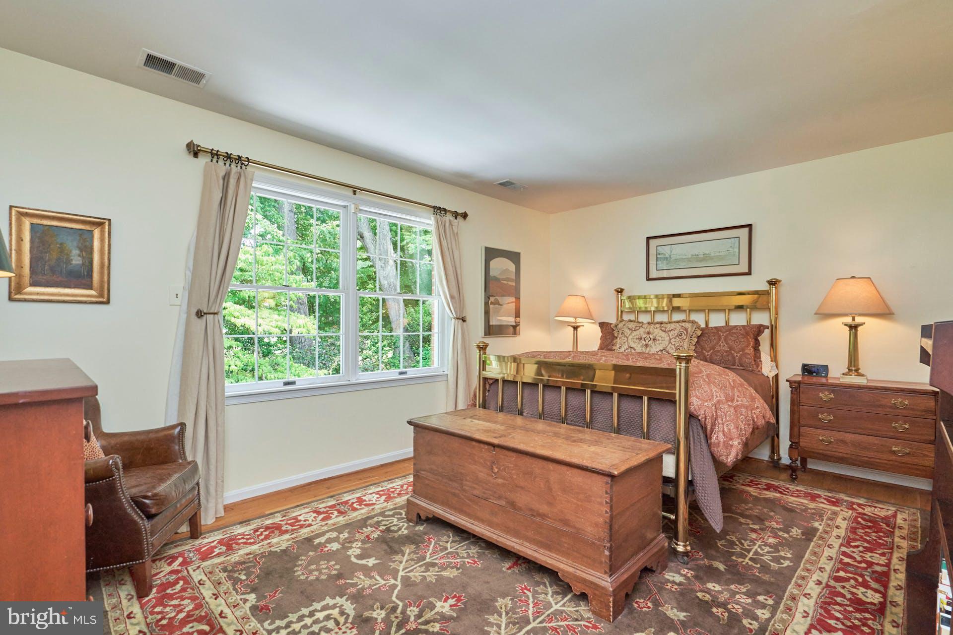 1235 Aldebaran Drive McLean, VA 22101 - Photo 37 of 71 Bedroom #2 w/double reach-in closet. Built-ins.