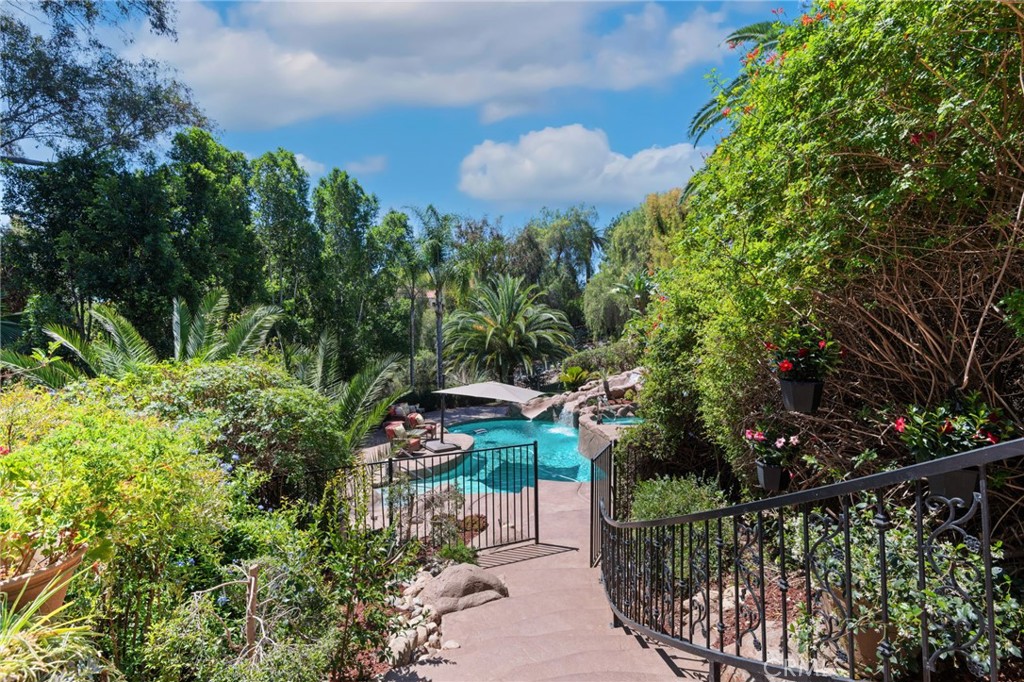 6590 Hawarden Drive Riverside, CA 92506 - Photo 34 of 68