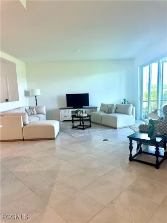 $2,000 | 20610 Hazelnut Court, Unit 1511, Lehigh Acres, FL 33972