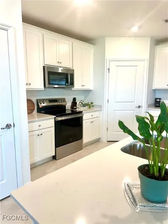 $2,000 | 20610 Hazelnut Court, Unit 1511, Lehigh Acres, FL 33972