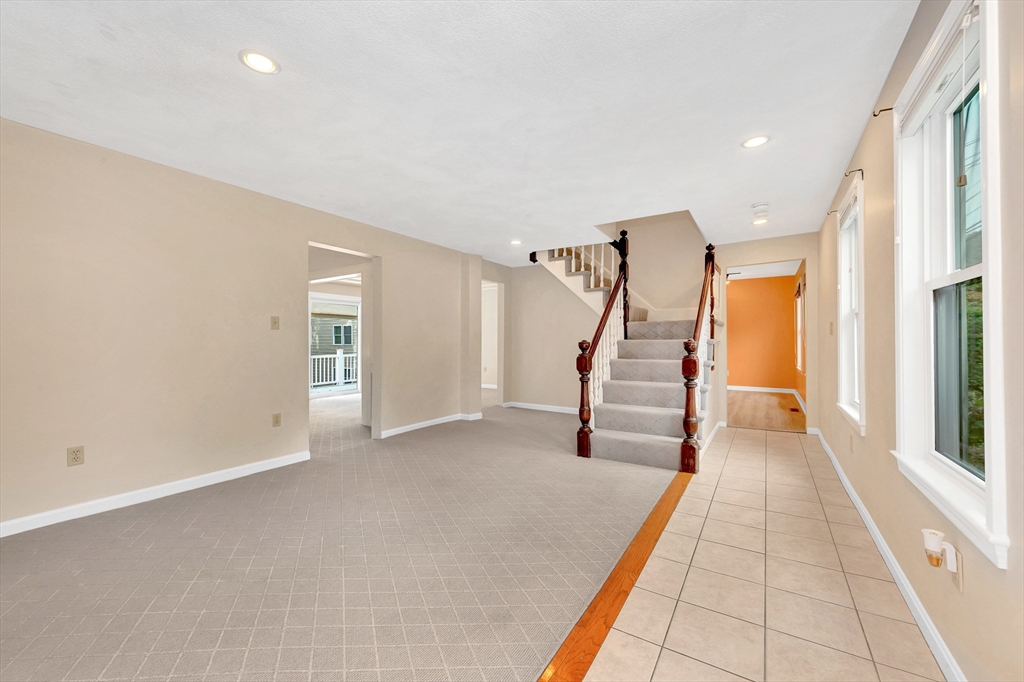 18 Cherry Street Gloucester, MA 01930 - Photo 11 of 42