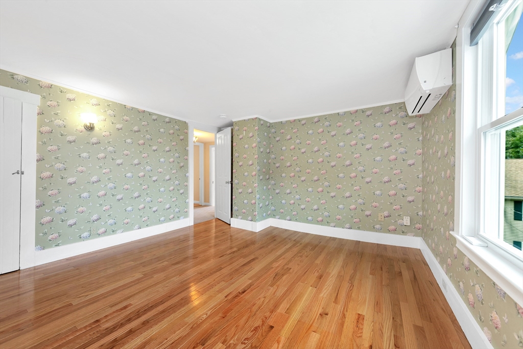 18 Cherry Street Gloucester, MA 01930 - Photo 31 of 42