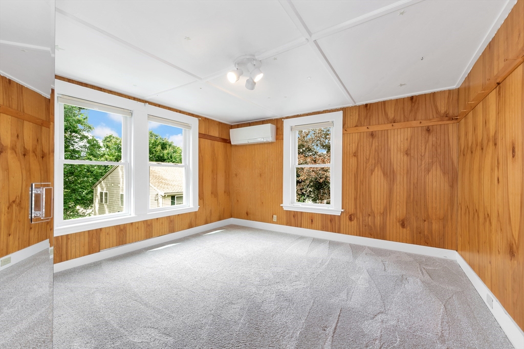 18 Cherry Street Gloucester, MA 01930 - Photo 32 of 42