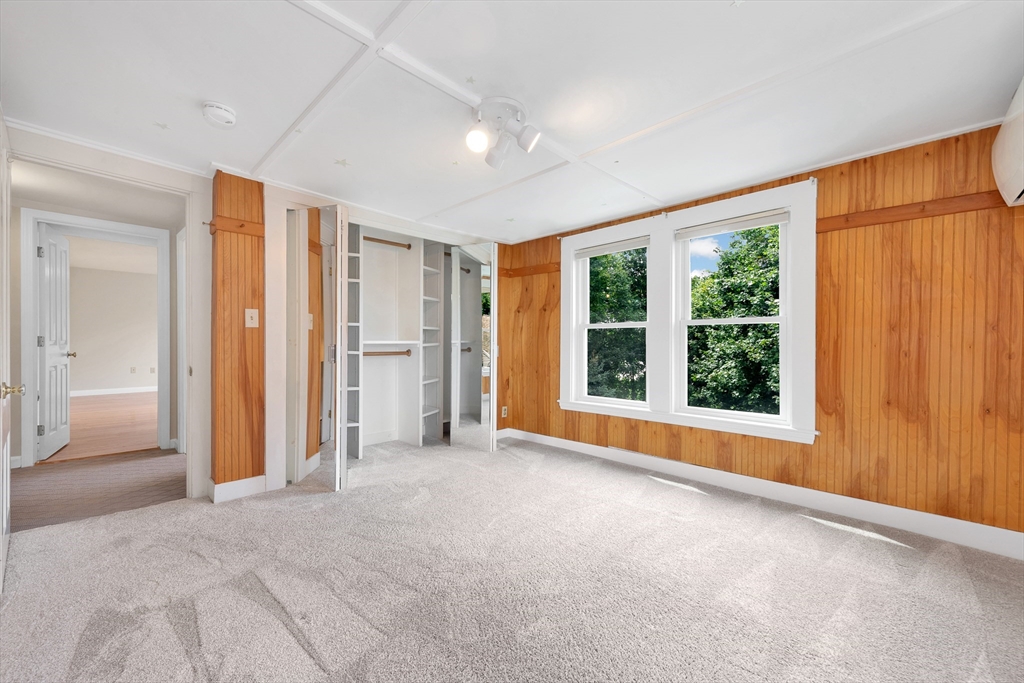 18 Cherry Street Gloucester, MA 01930 - Photo 33 of 42