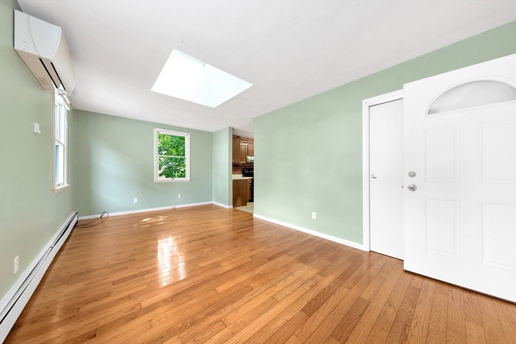 18 Cherry Street Gloucester, MA 01930 - Photo 34 of 42