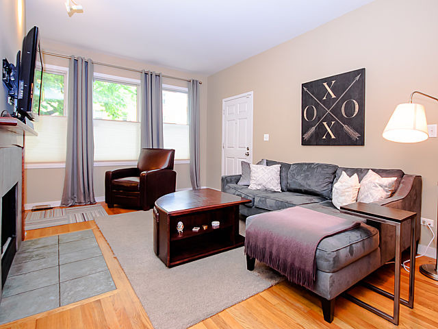 1344 West Grenshaw Street, Unit A Chicago, IL 60607 - Photo 3 of 11