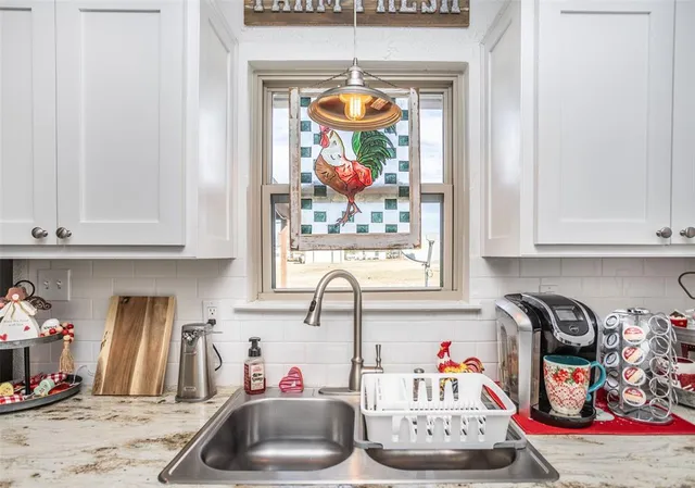 $314,900 | 859 Farm To Market 902, Gainesville, TX 76240