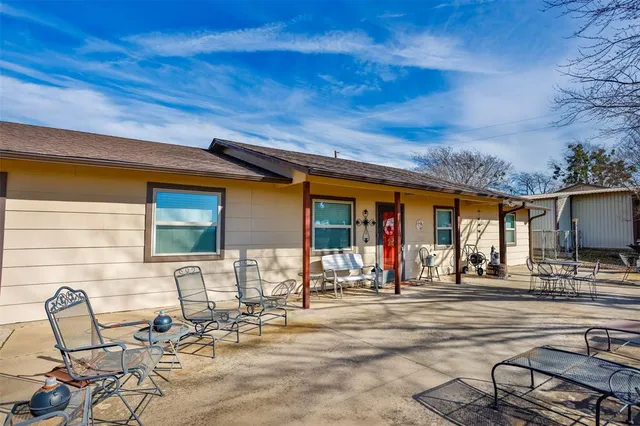 $314,900 | 859 Farm To Market 902, Gainesville, TX 76240