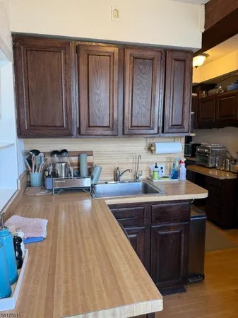 $3,500 | 132 Watchung Avenue, Unit 1, Montclair, NJ 07043