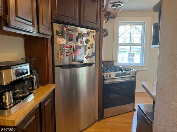 $3,500 | 132 Watchung Avenue, Unit 1, Montclair, NJ 07043