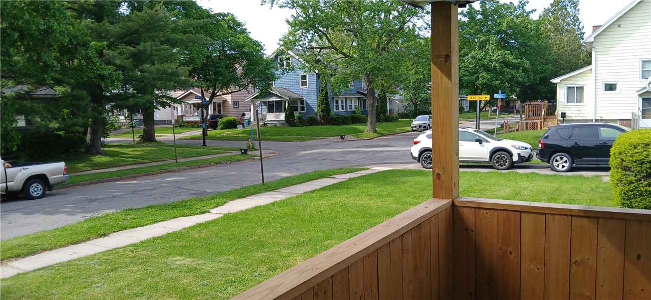 54 Berry Street Rochester, NY 14609 - Photo 4 of 40 porch views