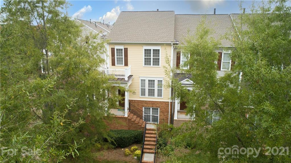 623 6th Baxter Crossing Fort Mill, SC 29708 - Photo 27 of 27 front view of a house