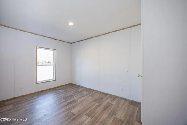 $229,900 | 30 Butler Lks Lane, Clinton, NC 28328