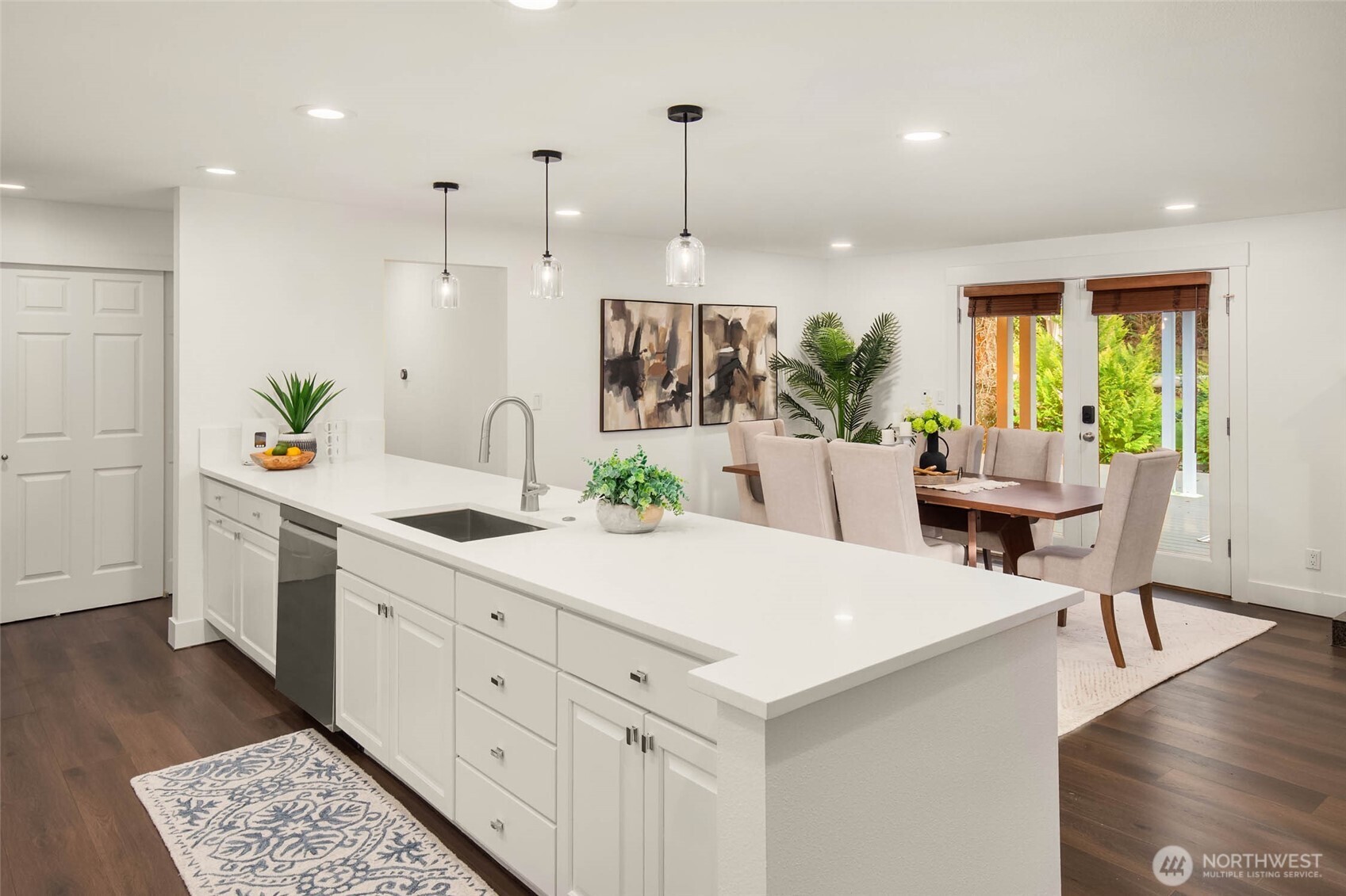 20 Cascade Key Bellevue, WA 98006 - Photo 11 of 39