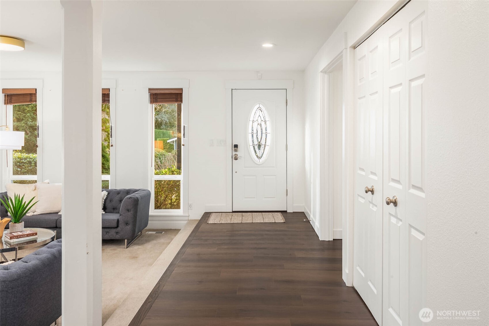 20 Cascade Key Bellevue, WA 98006 - Photo 6 of 39