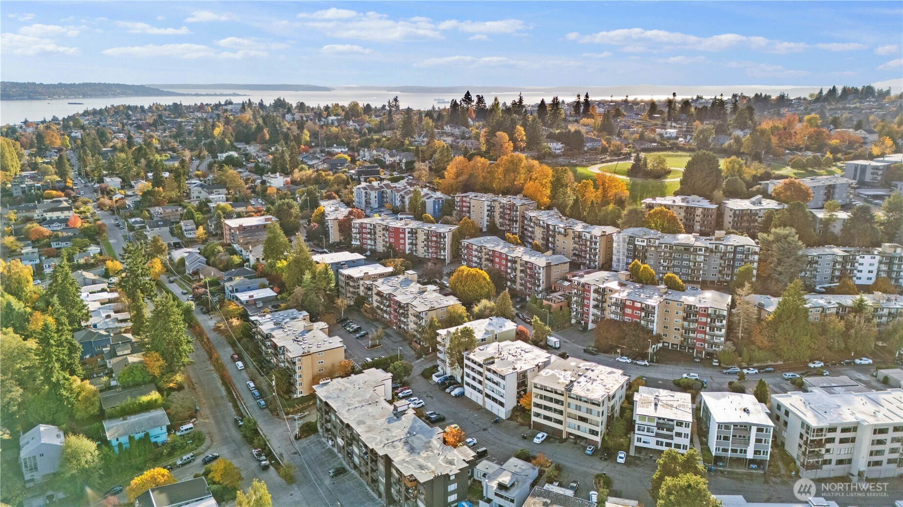 3600 25th Avenue West Seattle, WA 98199 - Photo 4 of 30 a view of a city