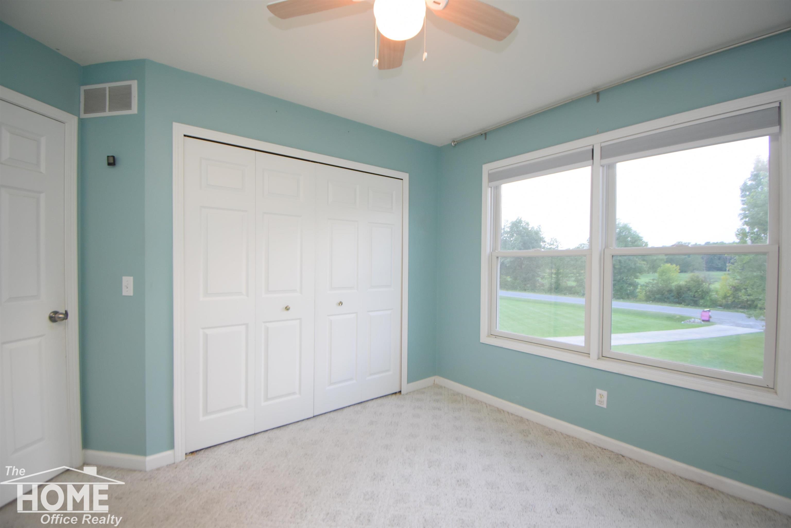 5635 South State Road Durand, MI 48429 - Photo 33 of 38 50121439-32.JPG