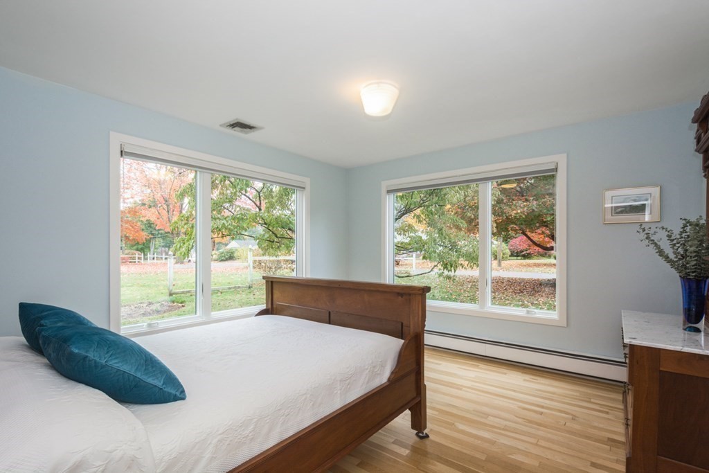 40 Red Barn Road Wayland, MA 01778 - Photo 23 of 42