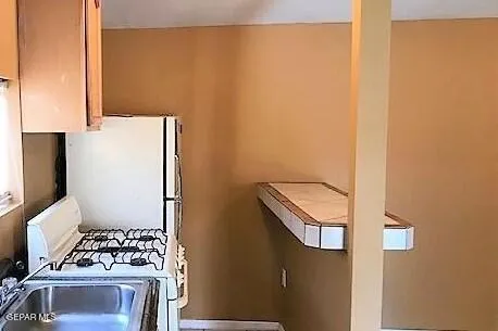 $500,000 | 225 North Seville Drive, El Paso, TX 79905