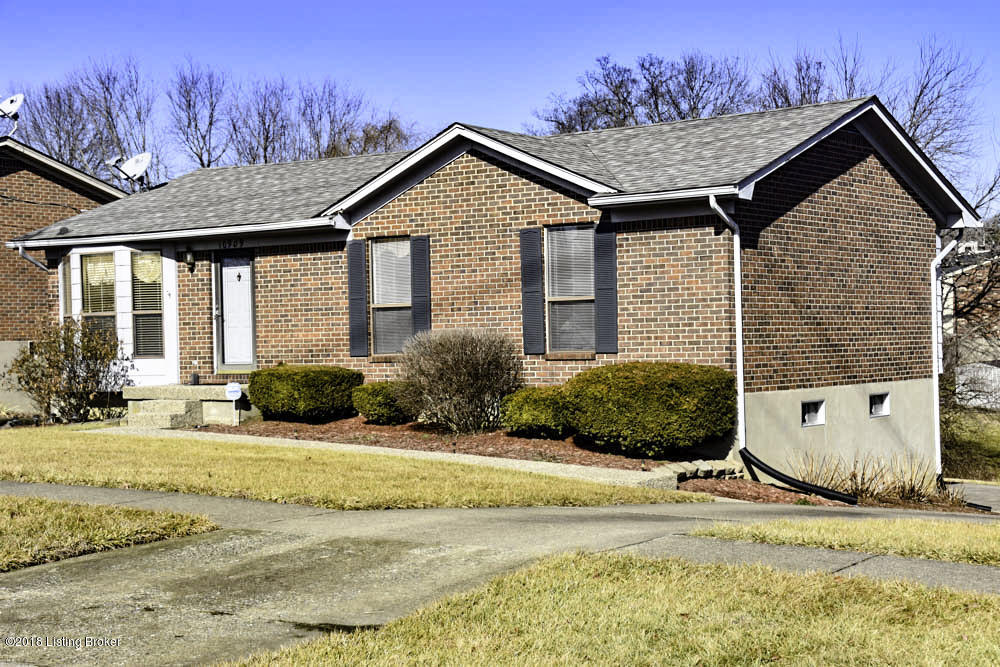 10909 St Rene Road Jeffersontown, KY 40299 - Photo 1 of 30 Front View