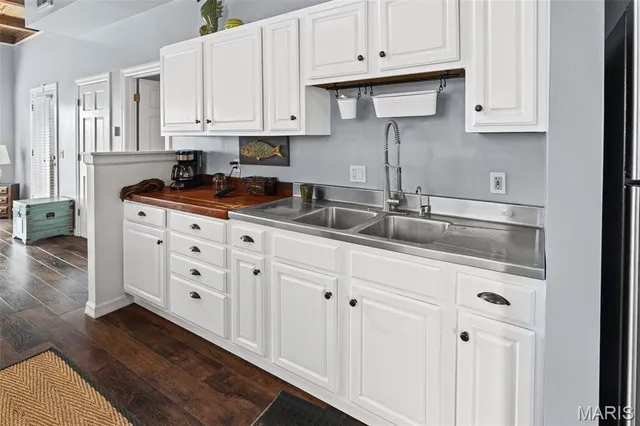 $205,000 | 436 East 3rd Street, Unit A, Alton, IL 62002