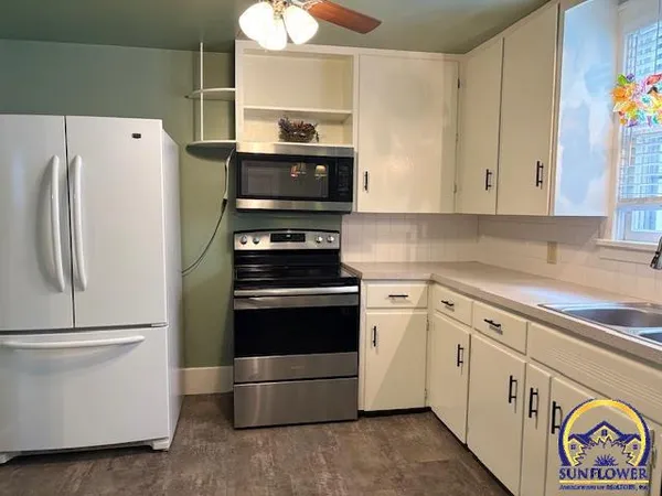 $169,000 | 801 Rural Street, Emporia, KS 66801