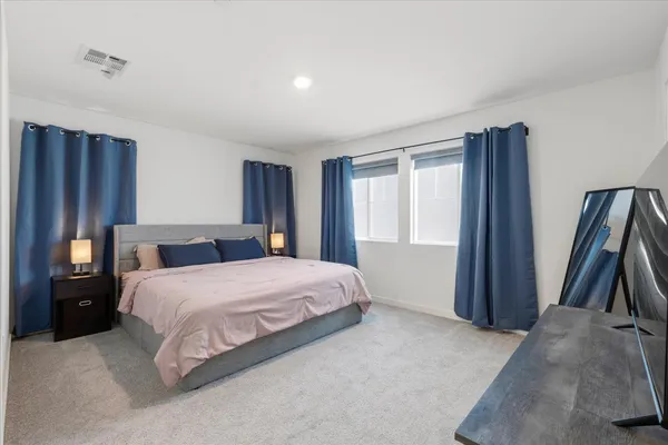 $499,900 | 9041 Sausalito Lane, Roseville, CA 95747