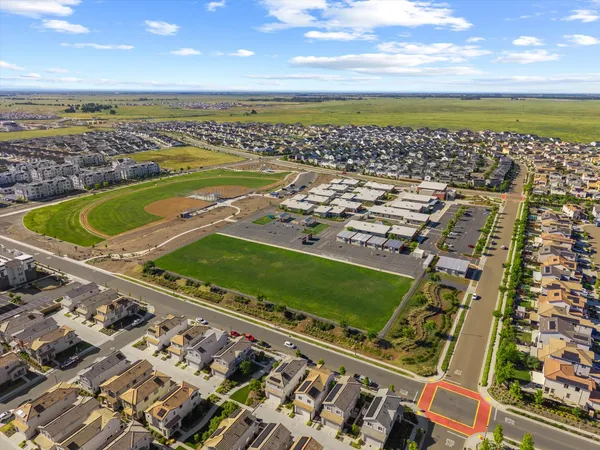 $499,900 | 9041 Sausalito Lane, Roseville, CA 95747