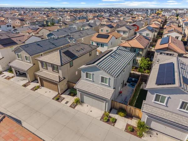 $499,900 | 9041 Sausalito Lane, Roseville, CA 95747