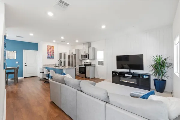 $499,900 | 9041 Sausalito Lane, Roseville, CA 95747