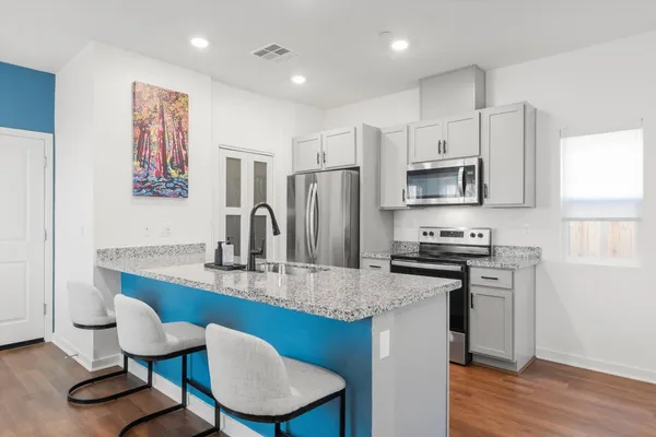 $499,900 | 9041 Sausalito Lane, Roseville, CA 95747