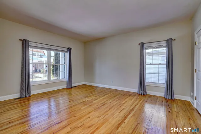 $689,950 | 7 Firethorn Lane, Unit 7, Milford, CT 06461