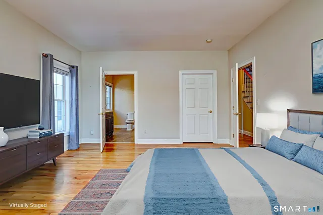 $689,950 | 7 Firethorn Lane, Unit 7, Milford, CT 06461