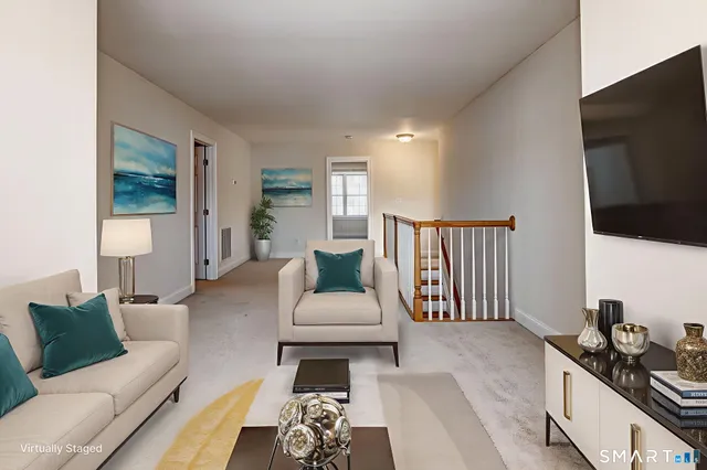 $689,950 | 7 Firethorn Lane, Unit 7, Milford, CT 06461