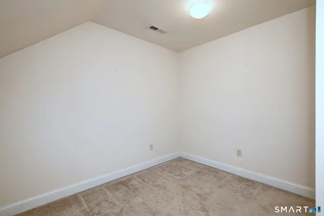 $689,950 | 7 Firethorn Lane, Unit 7, Milford, CT 06461