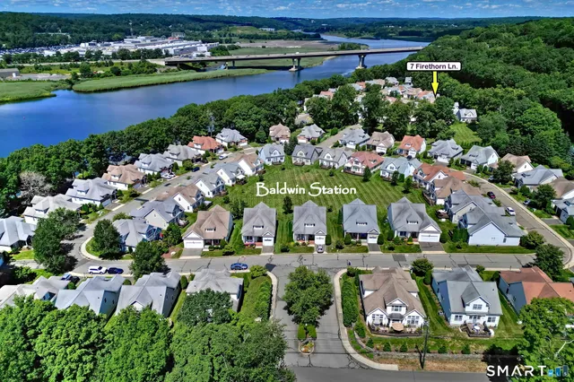 $689,950 | 7 Firethorn Lane, Unit 7, Milford, CT 06461