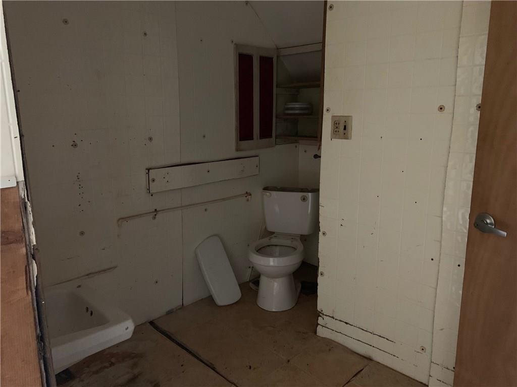 9114 Gold Point Road Trafalgar, IN 46181 - Photo 12 of 18 Gallery Image 12