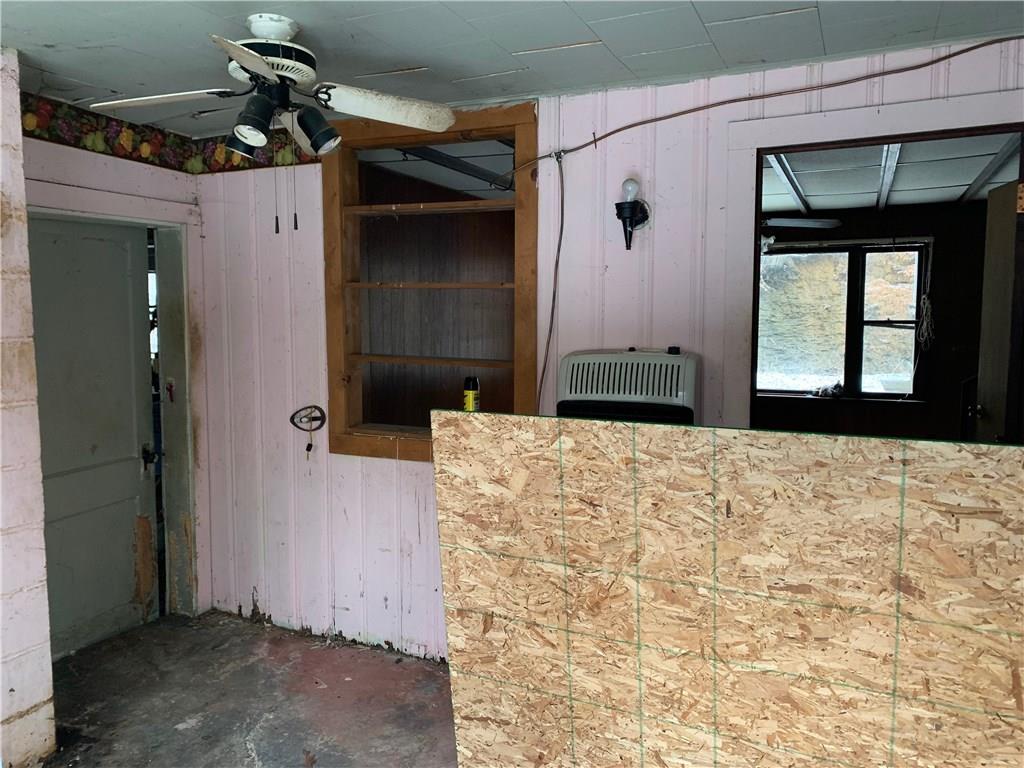9114 Gold Point Road Trafalgar, IN 46181 - Photo 4 of 18 Gallery Image 4