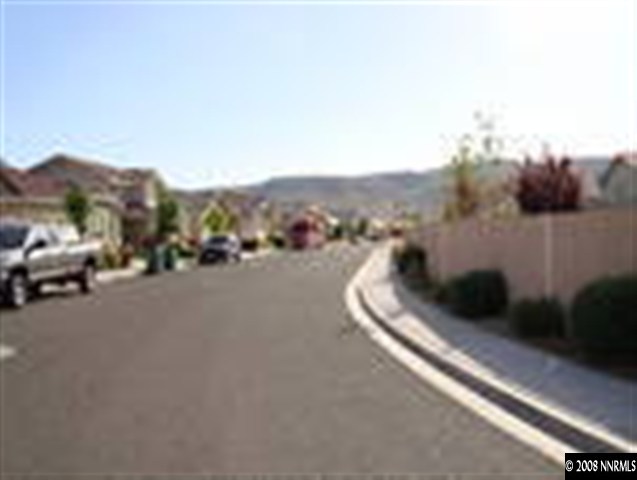 2305 Lincoln Meadows Drive Reno, NV 89521 - Photo 3 of 4 Photo 3