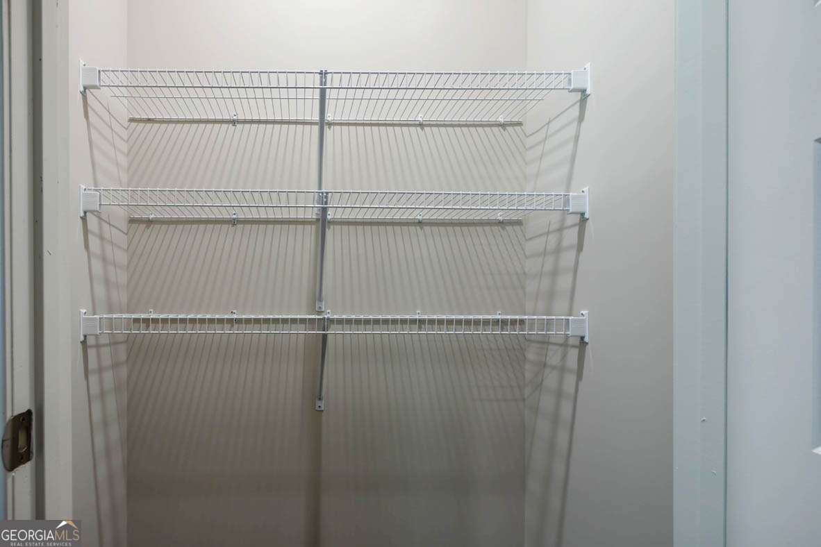 655 Whitman Lane Stockbridge, GA 30281 - Photo 3 of 61