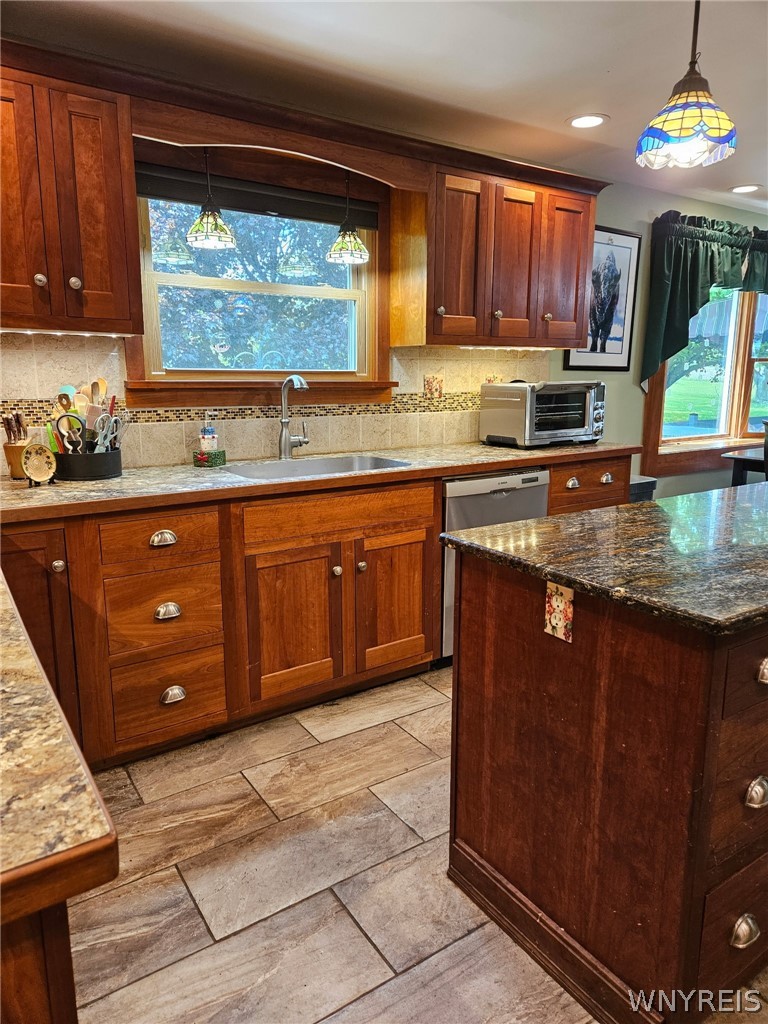 9950 Harper Road Darien, NY 14036 - Photo 24 of 50 Kitchen