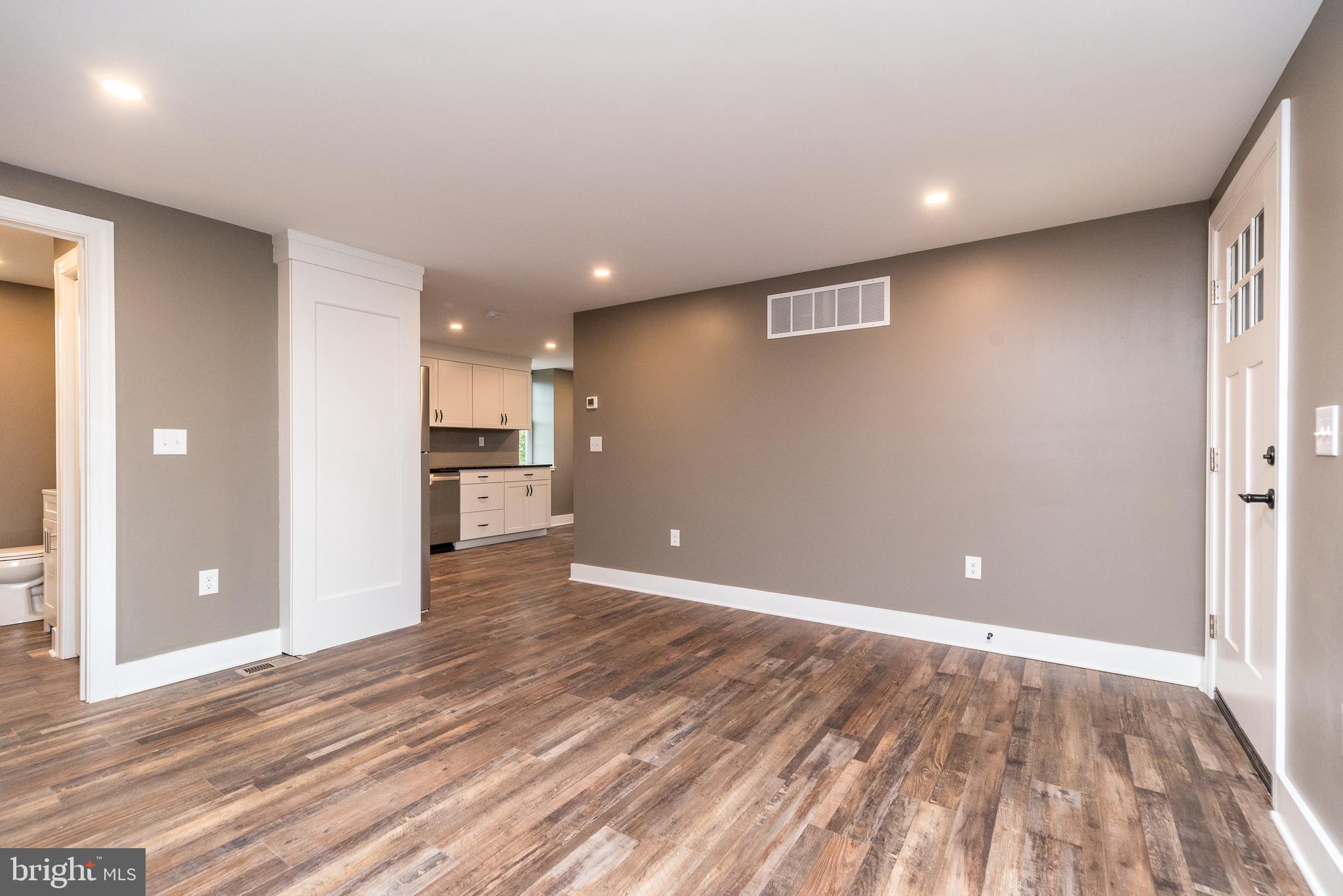 4844 Old Easton Road, Unit 1 Doylestown, PA 18902 - Photo 6 of 32