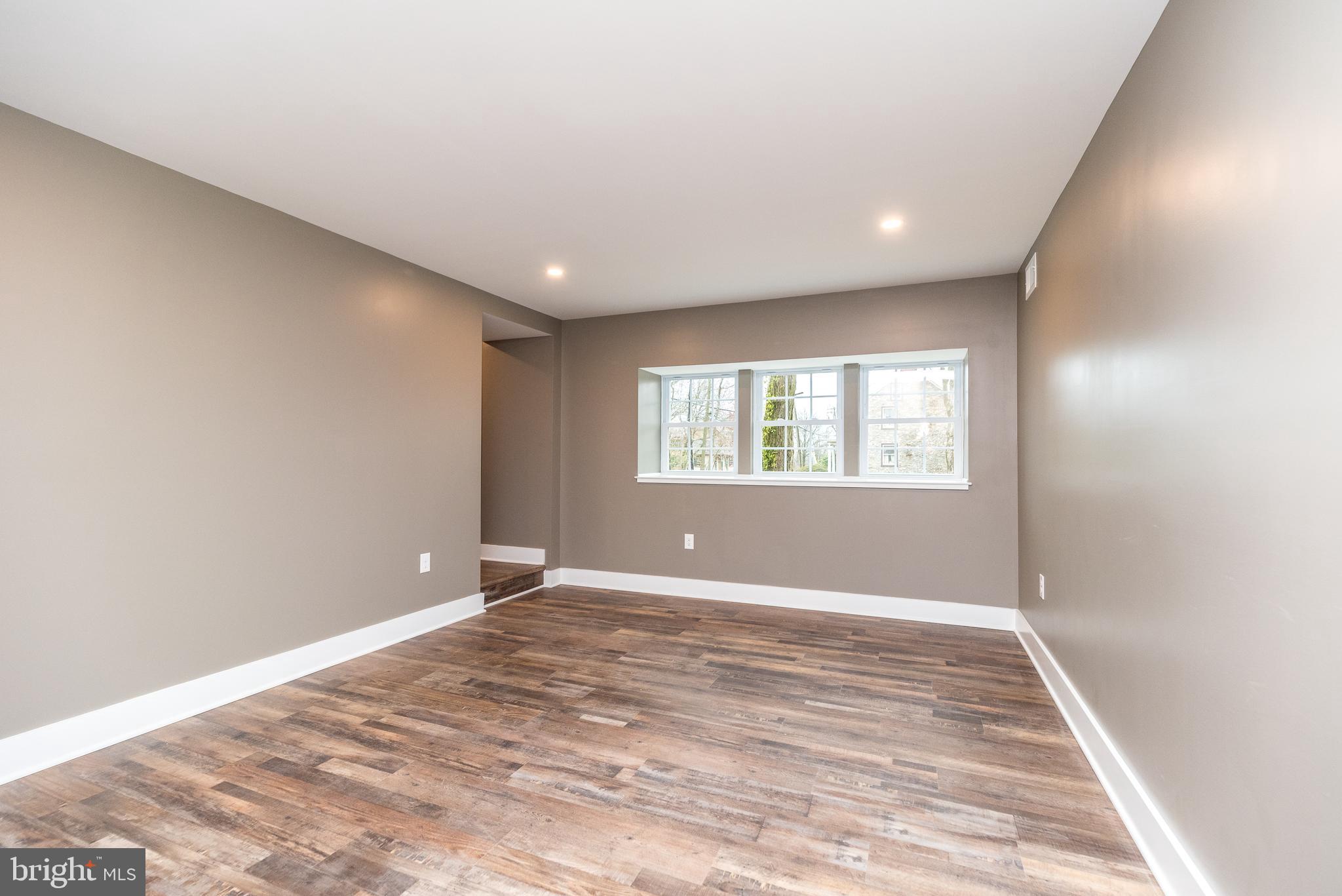 4844 Old Easton Road, Unit 1 Doylestown, PA 18902 - Photo 9 of 32